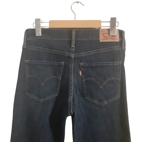 Levi's Women's 314 Shaping Straight Jeans Blue Side 196310055 Size 28/32 - Picture 7 of 9